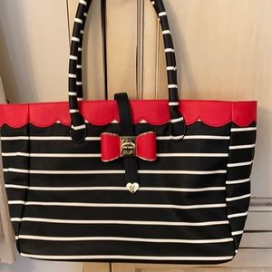 Betsey Johnson striped large purse black & white red bow